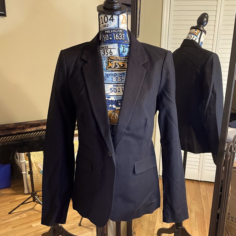 Black Vince Camuto Blazer